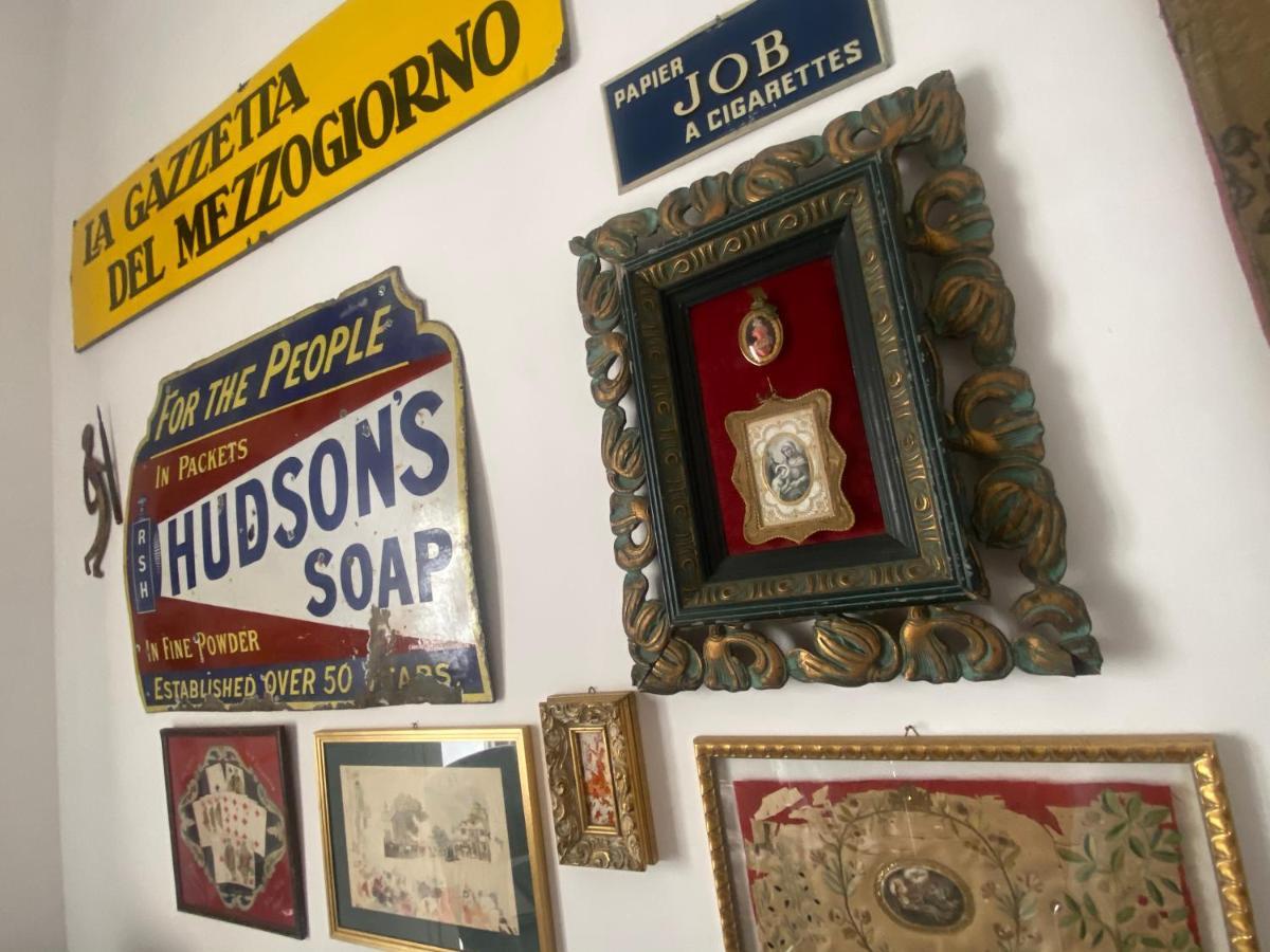 Bric A Brac Eclectic Rooms Uggiano La Chiesa Exteriér fotografie